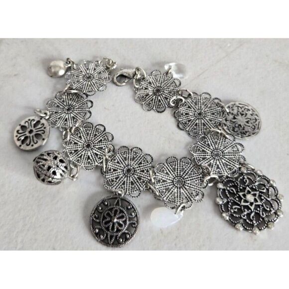 Silvertone Dangly Bracelet-9" - Picture 3 of 4